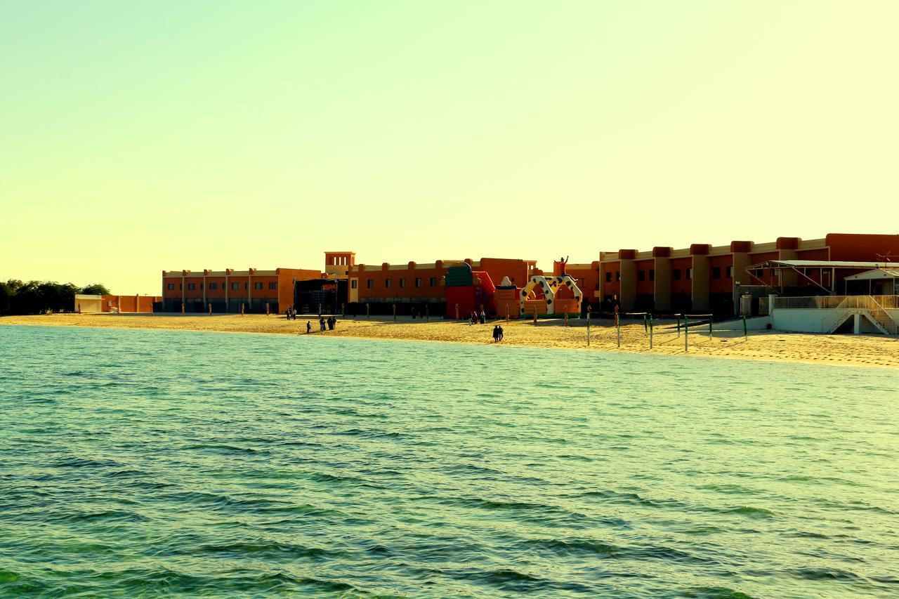 Aquamarine Kuwait Resort Al Nuwaiseeb Exteriör bild