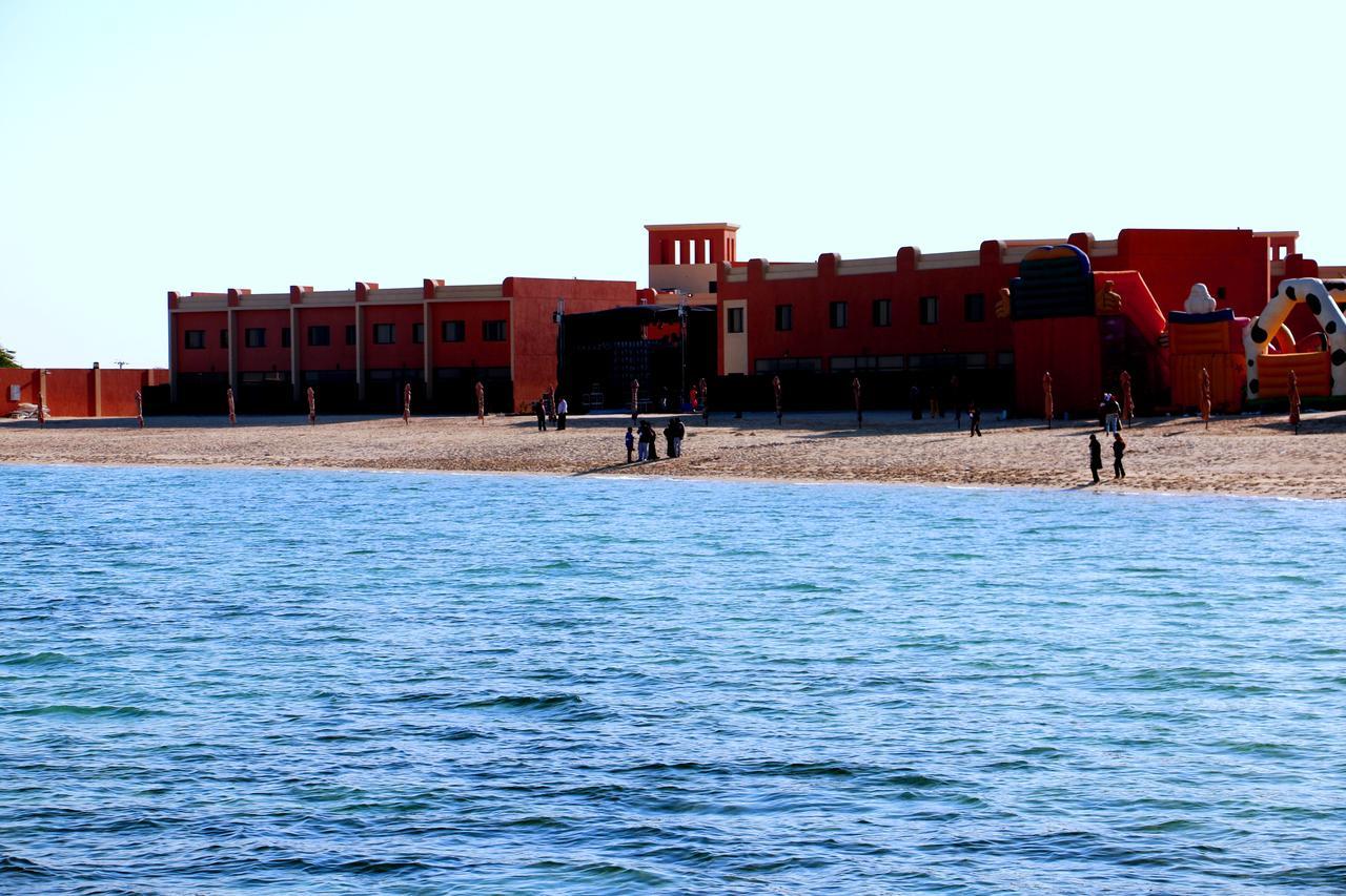 Aquamarine Kuwait Resort Al Nuwaiseeb Exteriör bild