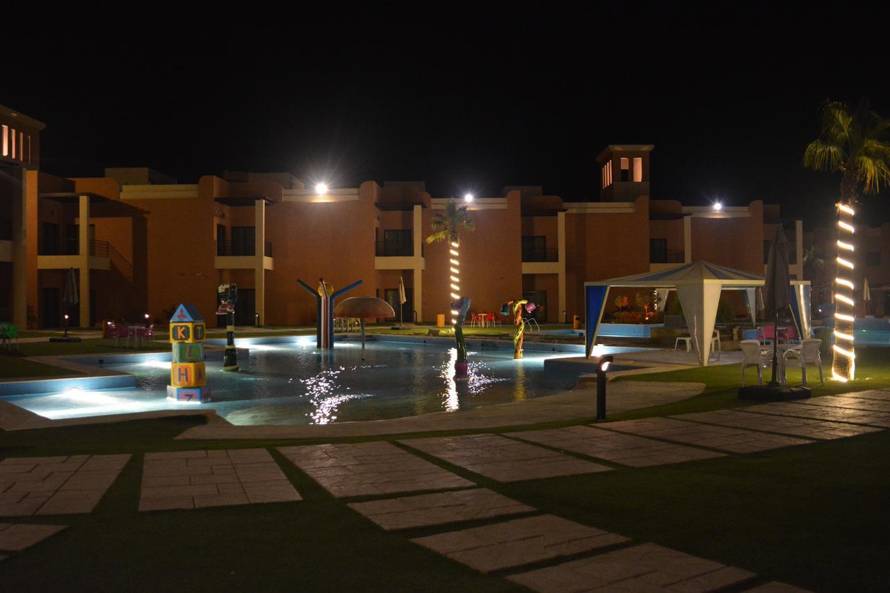 Aquamarine Kuwait Resort Al Nuwaiseeb Exteriör bild